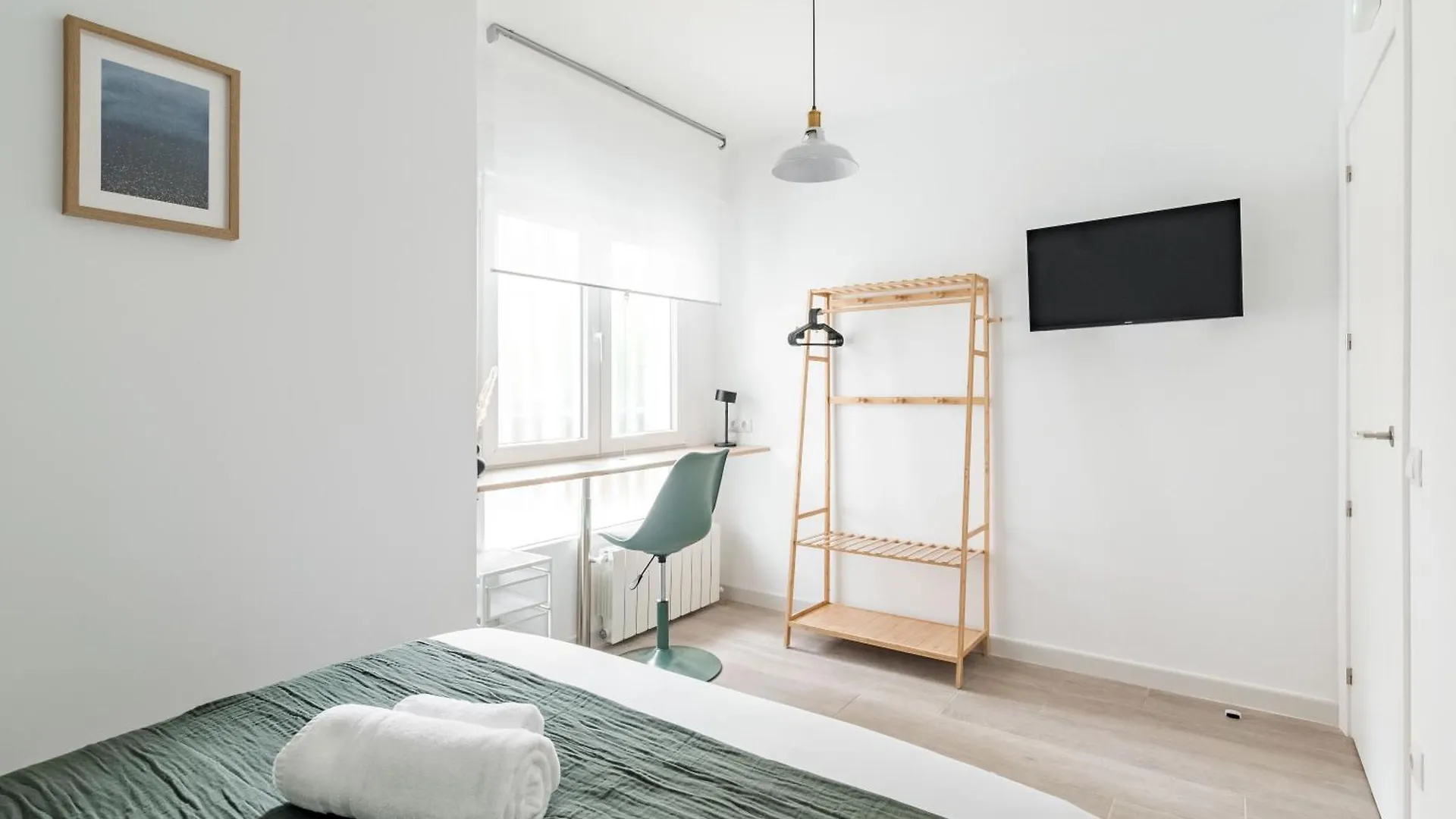 Guest house Urban Rooms Madrid Ventas